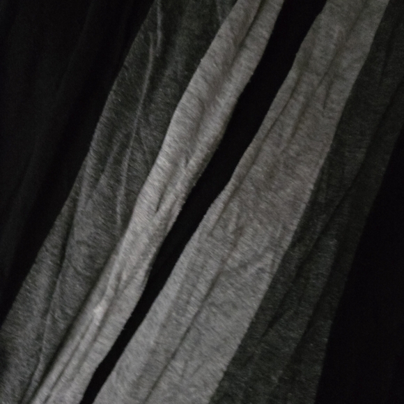 Women's Sleeveless Cardigan Size M Used Black with Gray - Picture 4 of 6